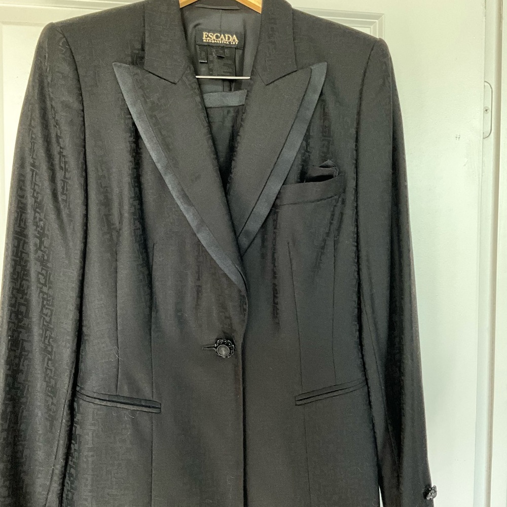 Ladies Escada Suit